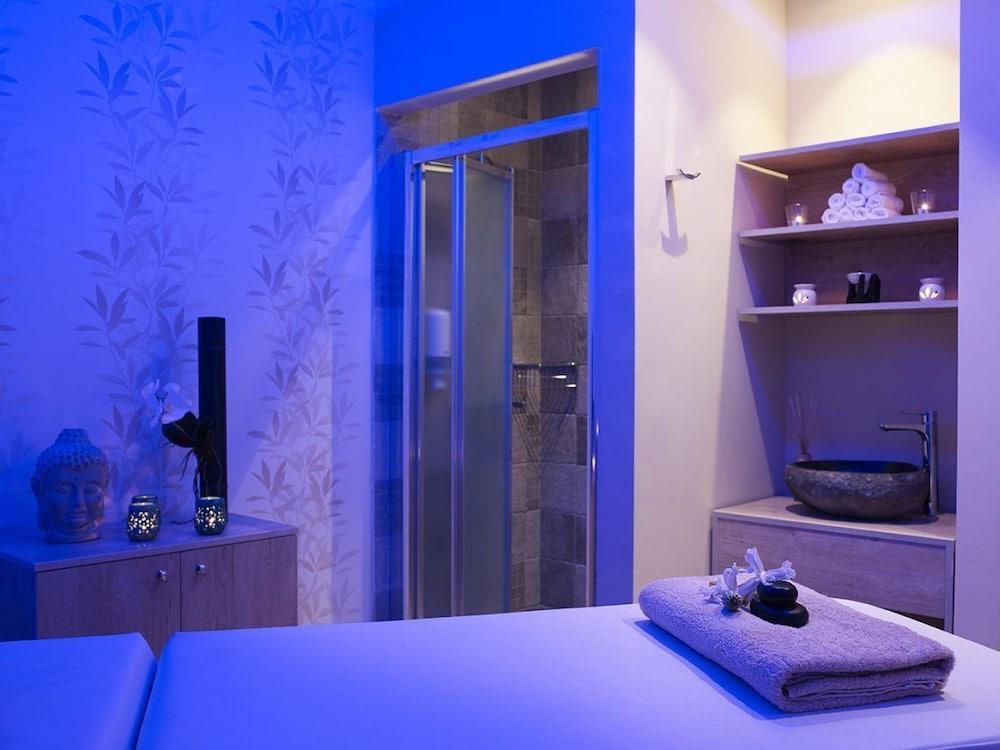 Island Blue Hotel Pefki Buitenkant foto