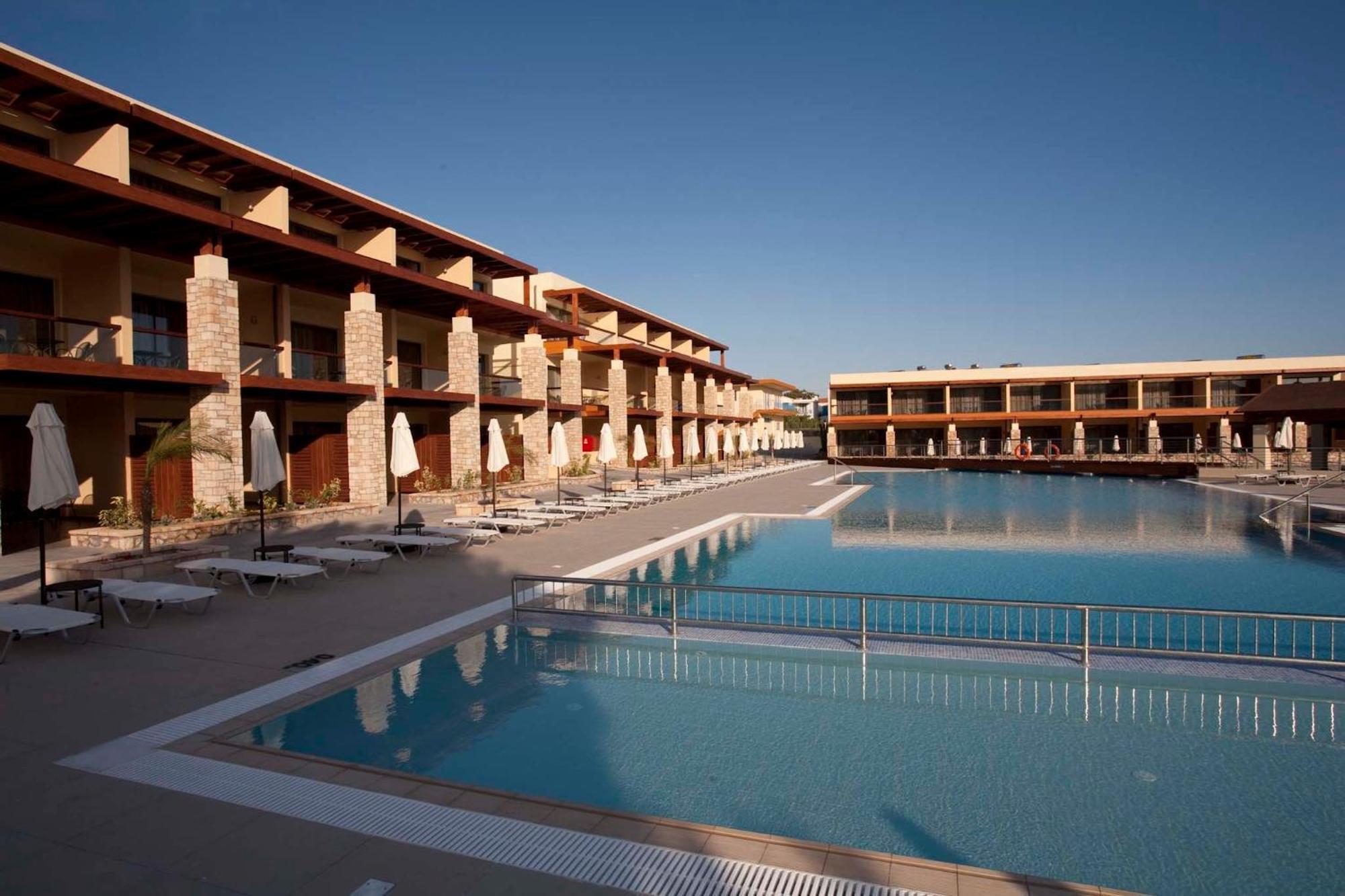 Island Blue Hotel Pefki Buitenkant foto